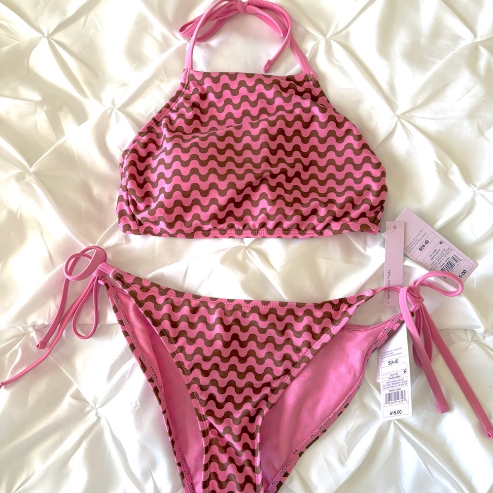 Wild Fable Halter Top Bikini set, Women’s Size Small and New with Tags